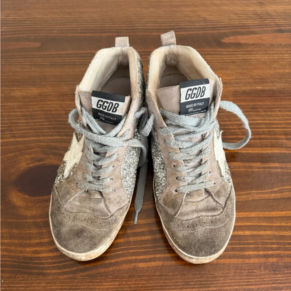 Authentic HEAVILY loved Golden Goose Superstars